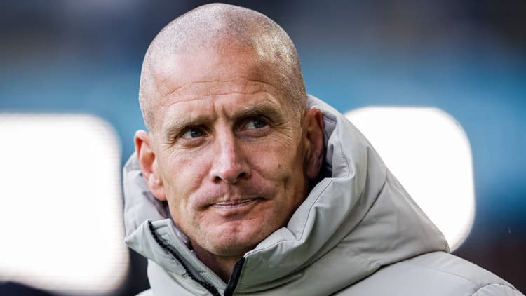 Bas Sibum werd na een kleine vier maanden ontslagen bij Heracles Almelo