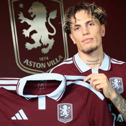 Alejandro Garnacho Aston Villa