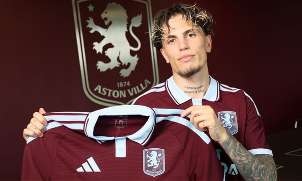 Alejandro Garnacho Aston Villa