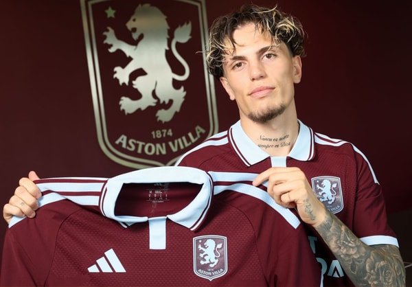 Alejandro Garnacho Aston Villa