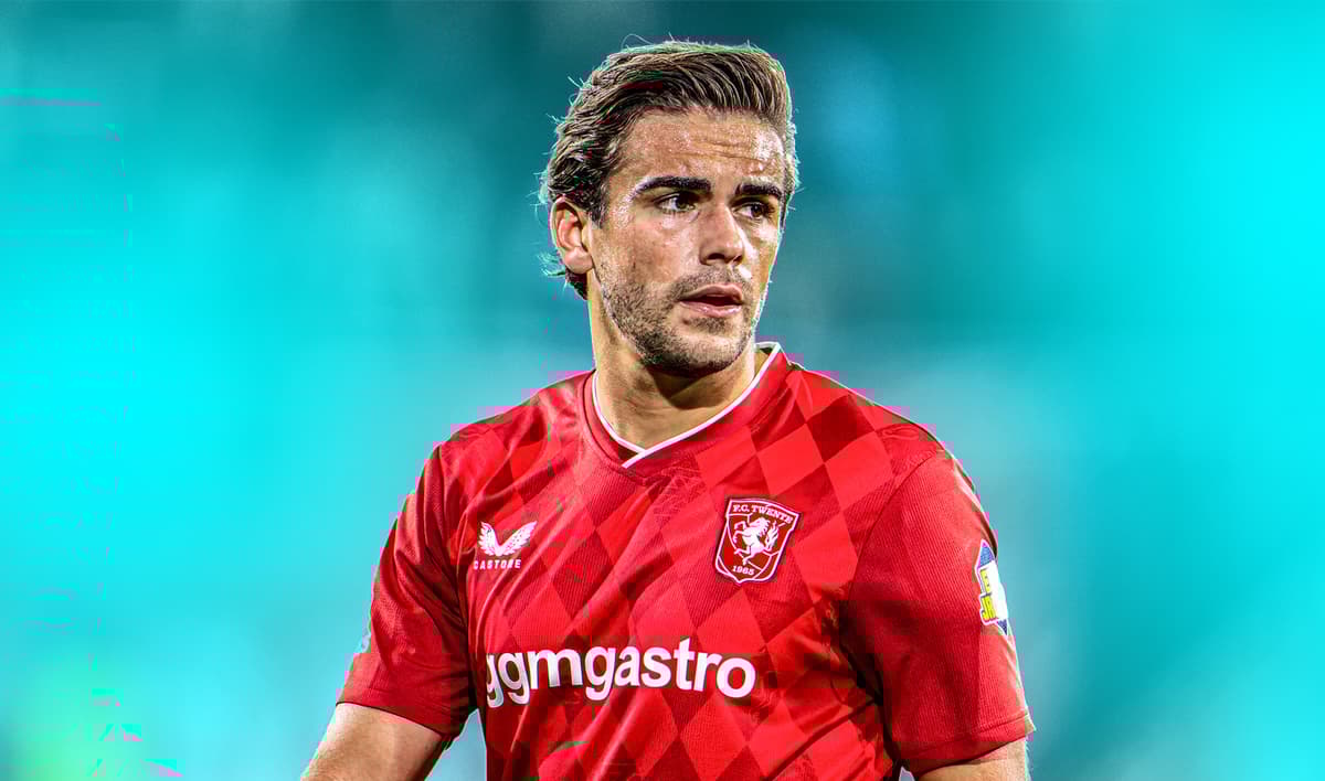 Feyenoord moet serieus rekening houden met een vertrek van Givairo Read. De rechtsback staat in de nadrukkelijke belangstelling van Bayern M&uuml;nchen, Manchester City en Arsenal. De kans is dan ook aanwezig dat de negentienjarige verdediger op k...