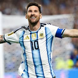 Lionel Messi, Argentina