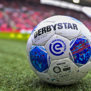Eredivisie, bal