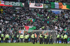 Celtic fans vs Rangers, Scottish Cup quarter-final