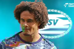 Joshua Zirkzee, PSV