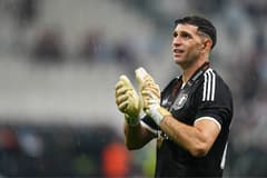 Emiliano Martinez, Aston Villa, 2025/26