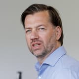 Vitesse heeft Bernard Schuiteman op het oog als nieuwe technisch directeur. De 52-jarige oud-prof moet in Arnhem de leiding krijgen over het technische beleid en de sportieve wederopbouw gaan vormgeven, zo meldt De Telegraaf. Het is de bedoelin...