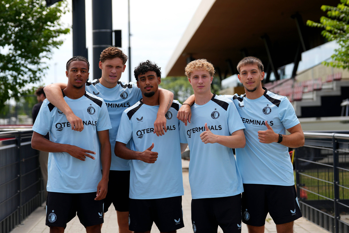 De jeugdopleiding van Feyenoord is sinds jaar en dag een van de grootste talentenfabrieken van het Nederlands voetbal. Maar welke talenten in Feyenoord Onder-21 zijn op dit moment klaar voor het betaald voetbal? Een analyse voor scouts en techn...