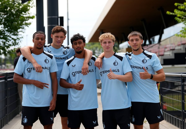 De jeugdopleiding van Feyenoord is sinds jaar en dag een van de grootste talentenfabrieken van het Nederlands voetbal. Maar welke talenten in Feyenoord Onder-21 zijn op dit moment klaar voor het betaald voetbal? Een analyse voor scouts en techn...