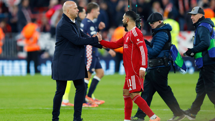 Arne Slot and Mo Salah, Liverpool