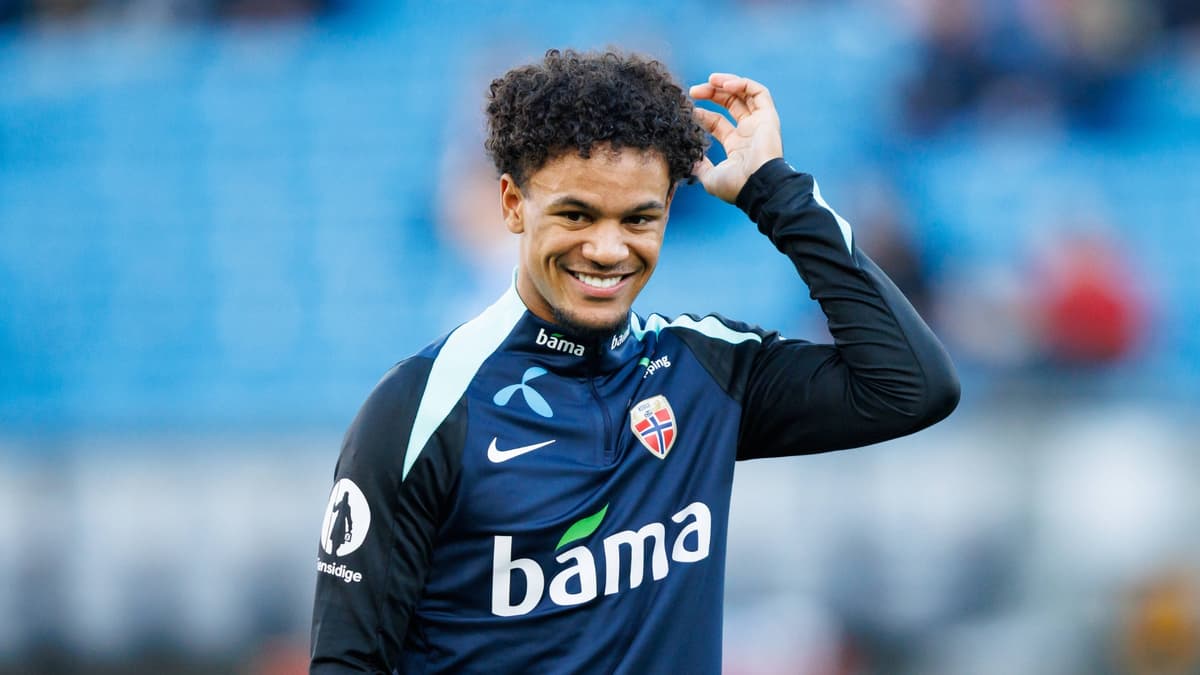 Oscar Bobb, Norway, Man City, 2025/26