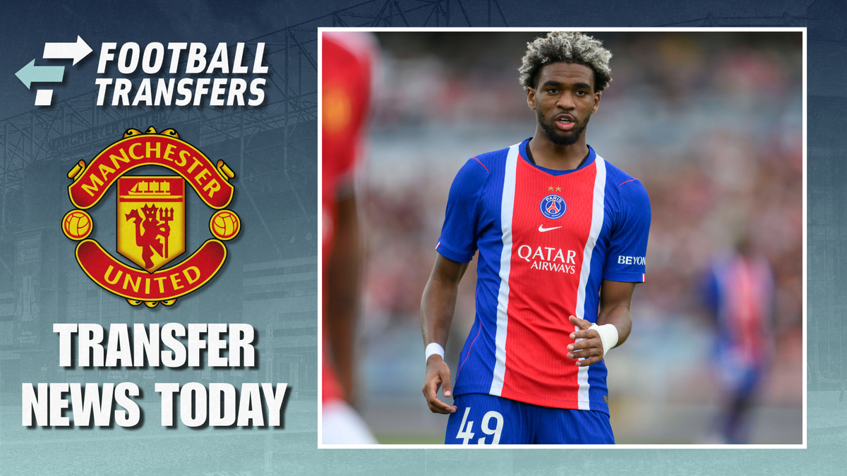 Ibrahim Mbaye, Man Utd, TNT