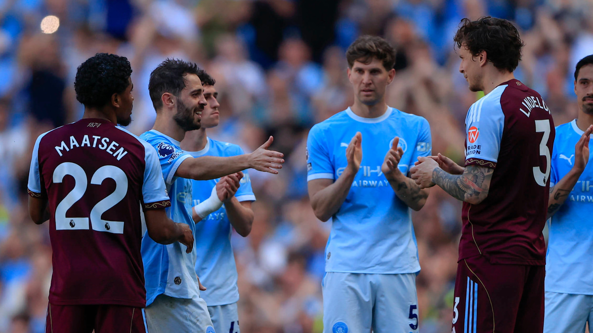 Bernardo Silva guard of honour, Man City