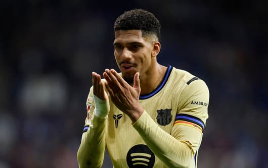 Ronald Araujo, Barcelona, 2025/26