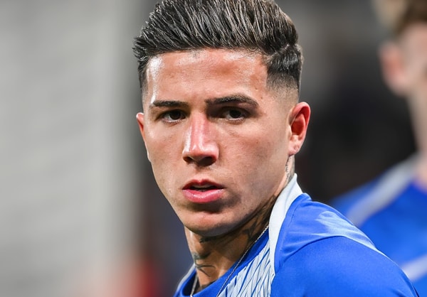 Enzo Fernandez, Chelsea, 2025/26, hero image