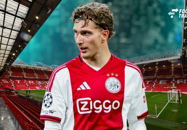 Mika Godts, Manchester United, Ajax