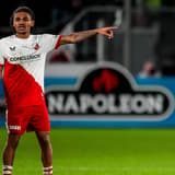 UTRECHT , 02-11-2025 , stadium Galgenwaard , season 2025 2026 , Dutch Eredivisie Football , match between FC Utrecht and NEC Nijmegen , Picture shows FC Utrecht player Alonzo Engwanda Utrecht - NEC  x31824880x Copyright: