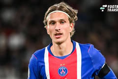 Mika Godts onder vuur na Ajax-exit: zijn perspectief bij Paris Saint-Germain