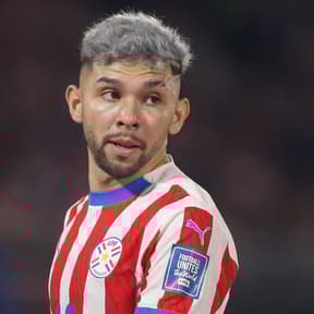 Chelsea owners BlueCo agree deal to sign Julio Enciso - David Ornstein