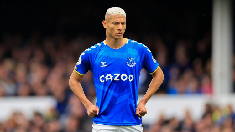 Richarlison: Everton return collapsed