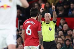 Lisandro Martinez, Man Utd, Leeds, Red card