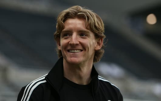 Anthony Gordon, Newcastle, 2025/26