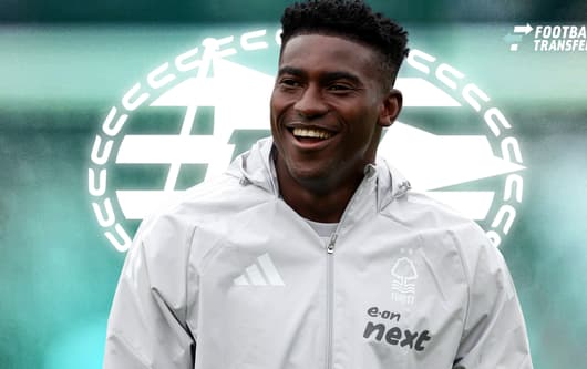 Taiwo Awoniyi, PSV