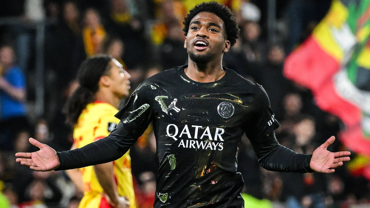 PSG's Ibrahim Mbaye celebrates scoring against Lens in Ligue 1, May 2026