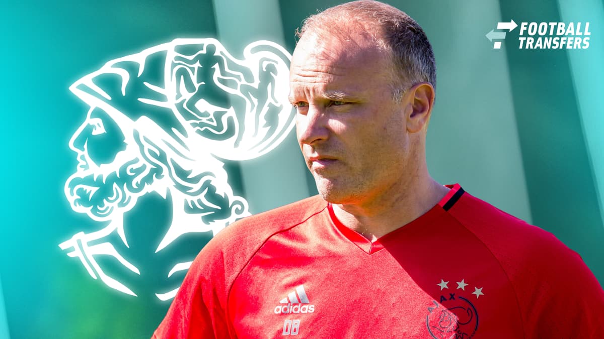 Dennis Bergkamp, Ajax