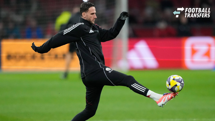 Branco van den Boomen voor de wedstrijd van Ajax tegen FC Groningen.