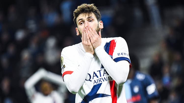 Khvicha Kvaratskhelia, PSG