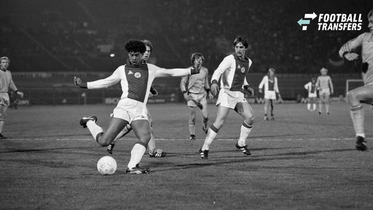 Edo Ophof (rechts) en Frank Rijkaard (links) als spelers van Ajax.