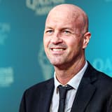 Michael Kinsbergen, een oude bekende van Ajax, zou Jordi Cruijff kunnen gaan bijstaan in zijn rol bij de club. De voormalig directeur, die tussen 2012 en 2015 een belangrijke rol speelde bij Ajax, zou als adviseur kunnen fungeren bij de terugkeer ...