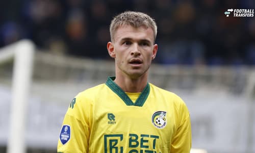 2025-02-09 Fortuna Sittard v AFC Ajax - Dutch Eredivisie SITTARD , NETHERLANDS - FEBRUARY 9: Daley Sinkgraven of Fortuna Sittard looks on during the Dutch Eredivisie match between Fortuna Sittard and AFC Ajax at Fortuna Sittard Stadion on February 9...