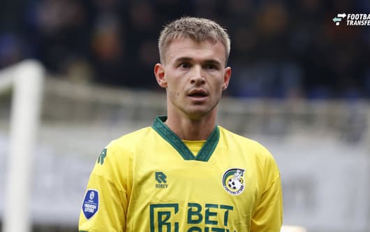 2025-02-09 Fortuna Sittard v AFC Ajax - Dutch Eredivisie SITTARD , NETHERLANDS - FEBRUARY 9: Daley Sinkgraven of Fortuna Sittard looks on during the Dutch Eredivisie match between Fortuna Sittard and AFC Ajax at Fortuna Sittard Stadion on February 9...