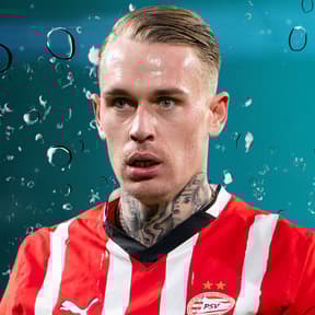 Rick Karsdorp doorbreekt stilte en spreekt zich uit over voetbalpensioen