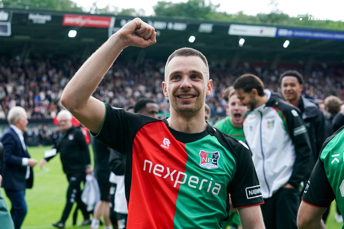 NEC Nijmegen staat voor een belangrijk dilemma rondom de toekomst van Darko Nejasmic, wiens contract in het Goffertstadion nog loopt tot 30 juni 2027. De 27-jarige centrale middenvelder heeft zich de afgelopen tijd geruisloos opgewerkt tot de b...
