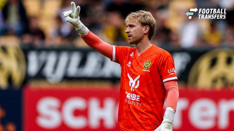Justin Treichel in dienst van Roda JC.
