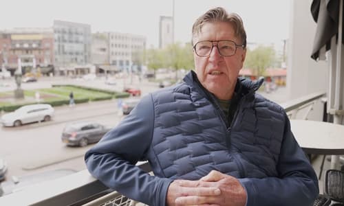 Aad de Mos, Sportnieuws