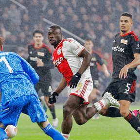 Newcastle United denkt na Sven Botman opnieuw aan jeugdproduct Ajax