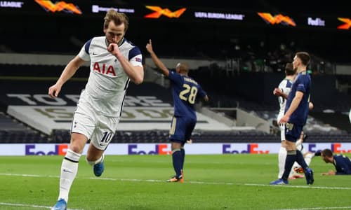 Tottenham tipped to ‘fall apart’ if Kane leaves for Man Utd or Chelsea