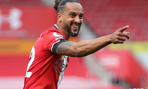 Southampton confirm permanent deal for Theo Walcott following Everton loan