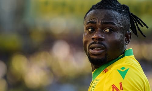 Moses Simon, Nantes, 2021/22
