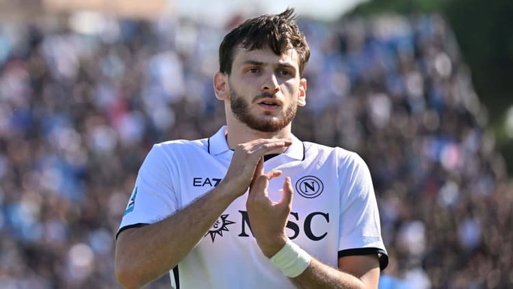 Man Utd want to sign Khvicha Kvaratskhelia