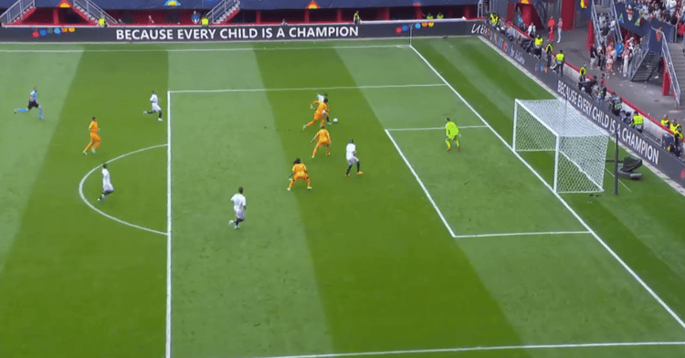 Federico Chiesa unleashes his shot