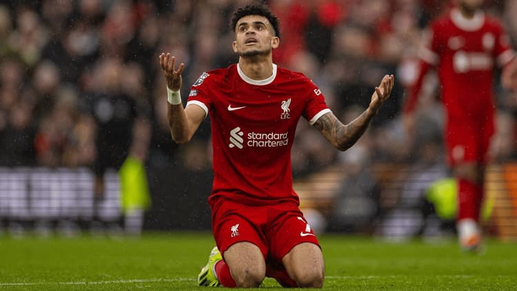 Luis Diaz has slowly been playing his way back into form after his knee injury last year.