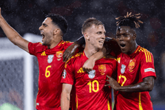 Mikel Merino, Dani Olmo, Nico Williams