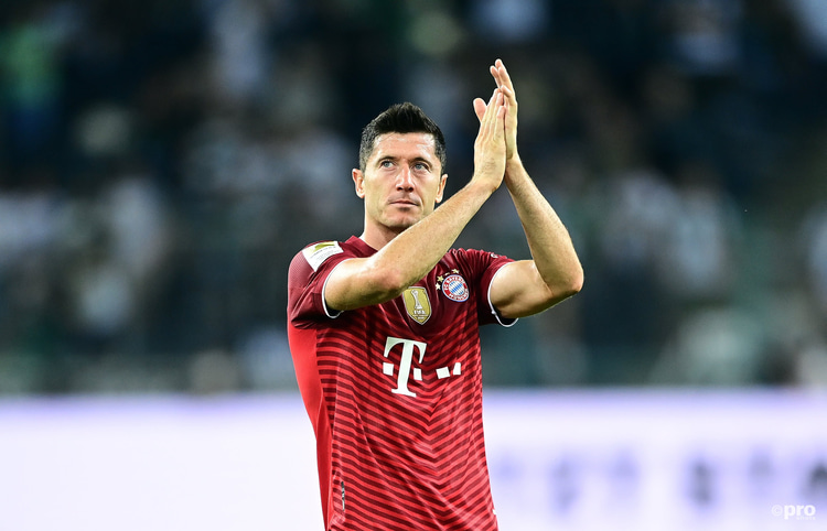 Robert Lewandowski has told Bayern Munich he wants to quit the club