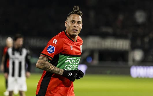 Transfer Tjaronn Chery