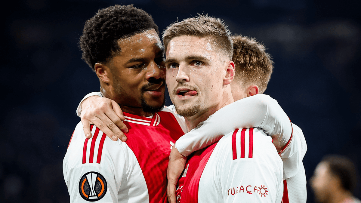 Kenneth Taylor, Chuba Akpom